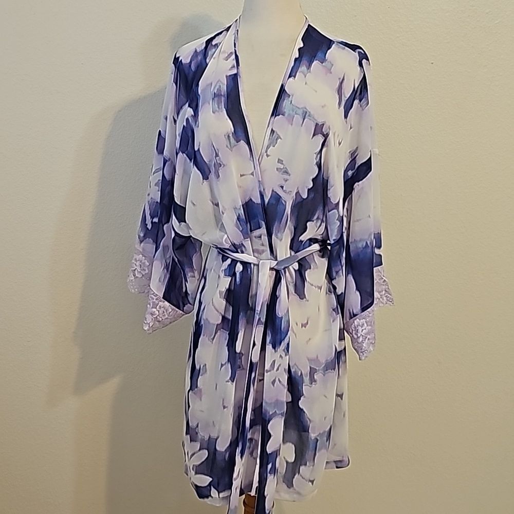 Linea Donatella Watercolor Lace Trim Short Sleeve Sheer Intimates Robe S/M